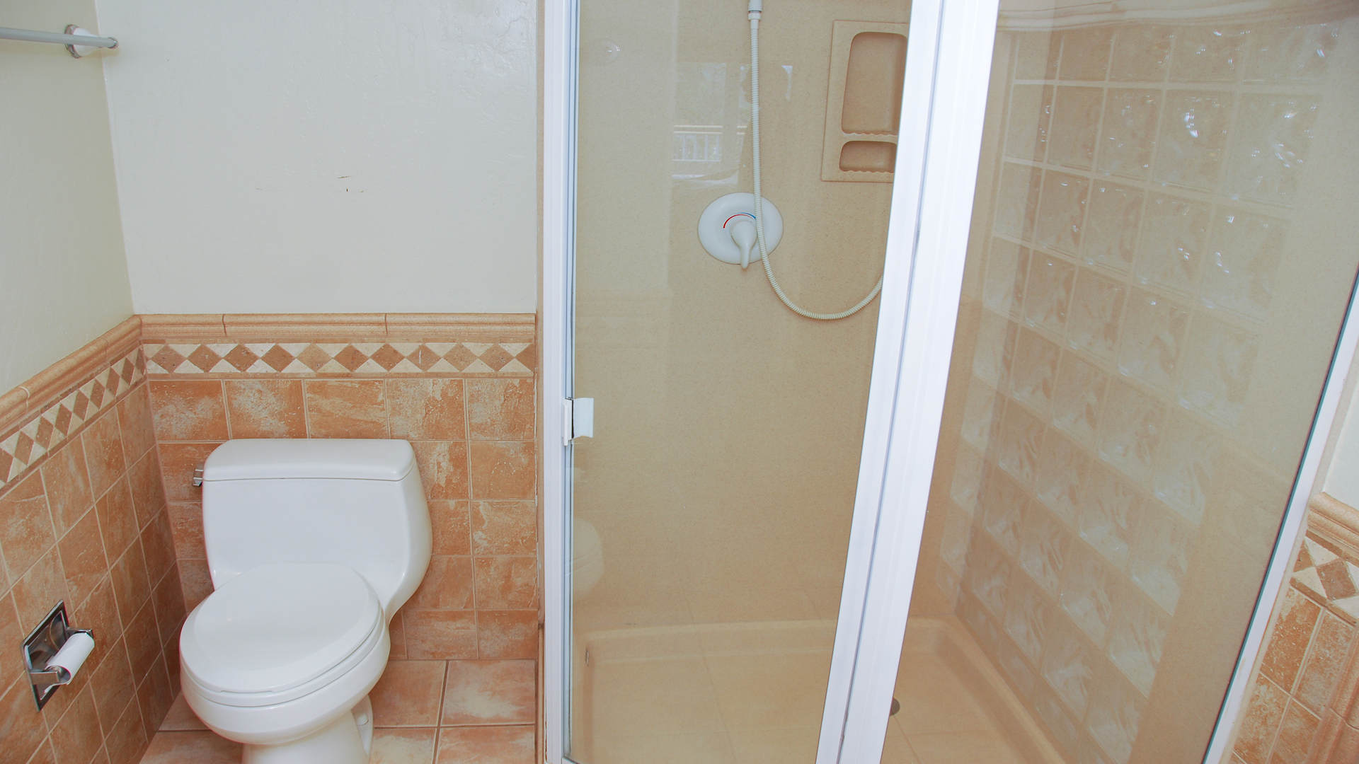 before hamel bathroom